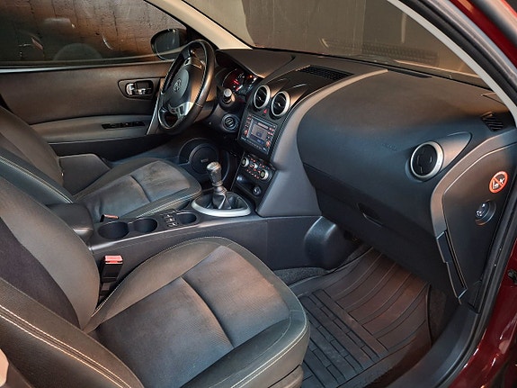 Nissan Qashqai+2 6 of 9