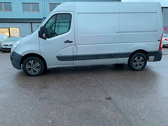 Opel Movano 2 of 5