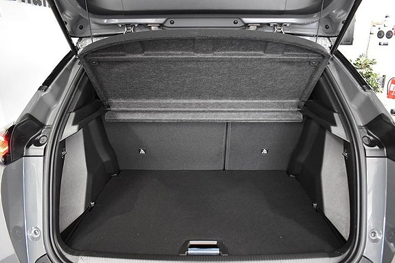 Peugeot 2008 13 of 14
