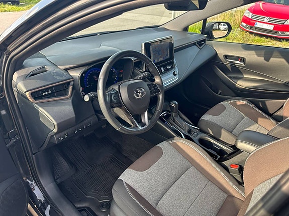Toyota Corolla 13 of 20