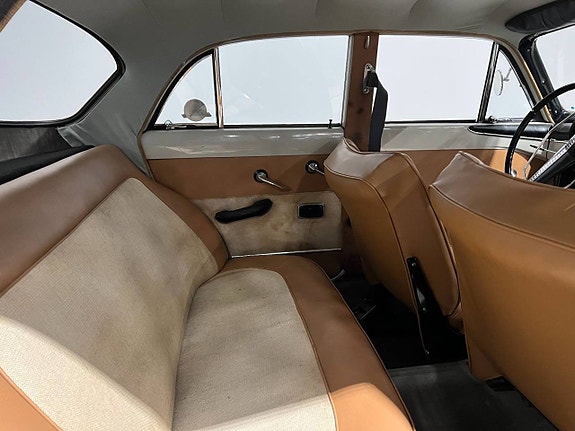 Volvo Amazon 8 of 12