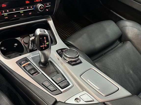 BMW 520 14 of 15