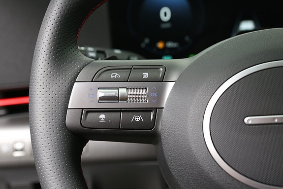Hyundai Kona 19 of 27