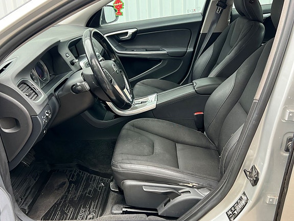 Volvo S60 5 of 10