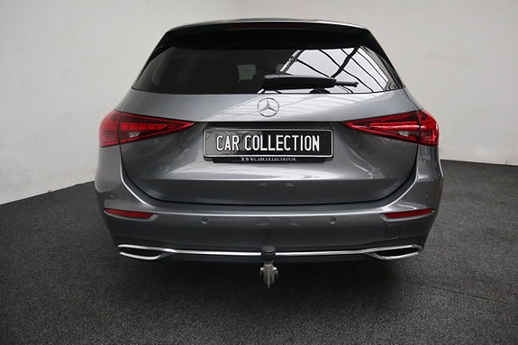 Mercedes-Benz C180 8 of 23
