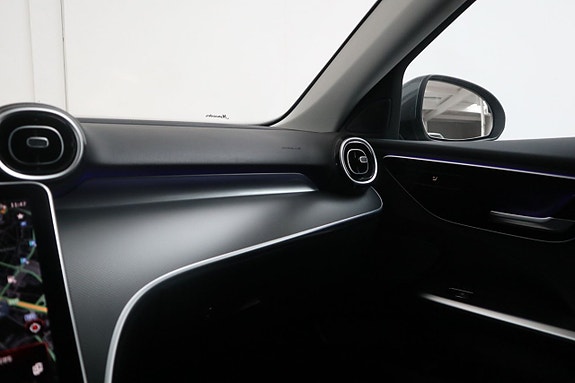 Mercedes-Benz C180 21 of 23