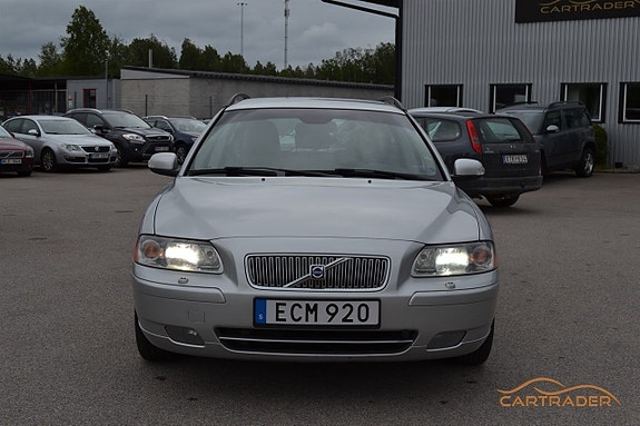 Volvo V70 5 of 18