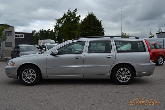 Volvo V70 3 of 18