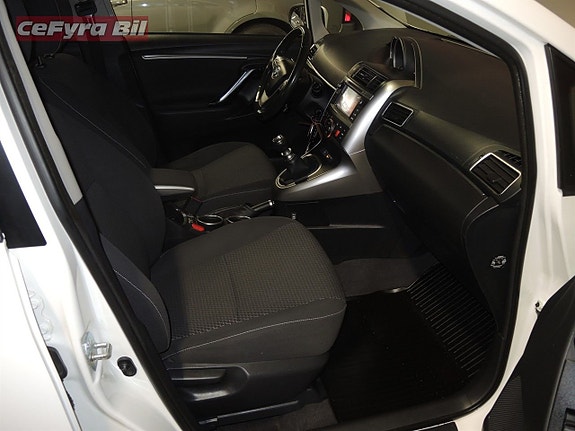 Toyota Verso 10 of 16