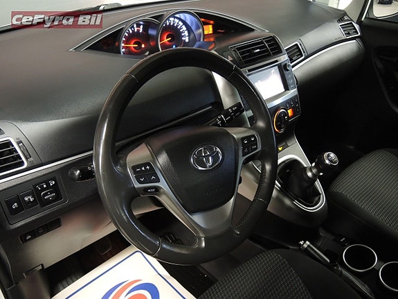 Toyota Verso 9 of 16
