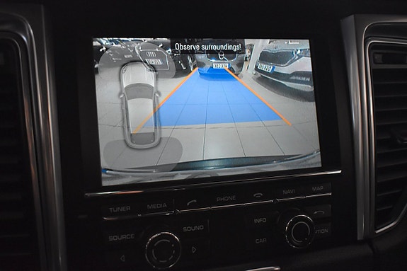 Porsche Macan S 15 of 25