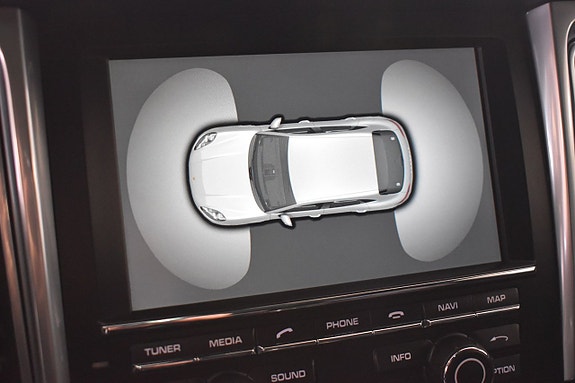 Porsche Macan S 21 of 25