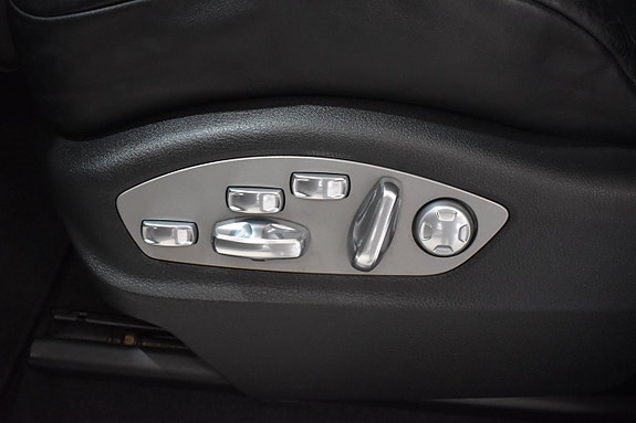 Porsche Macan S 19 of 25