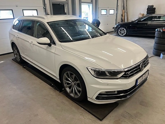 Volkswagen Passat 3 of 5