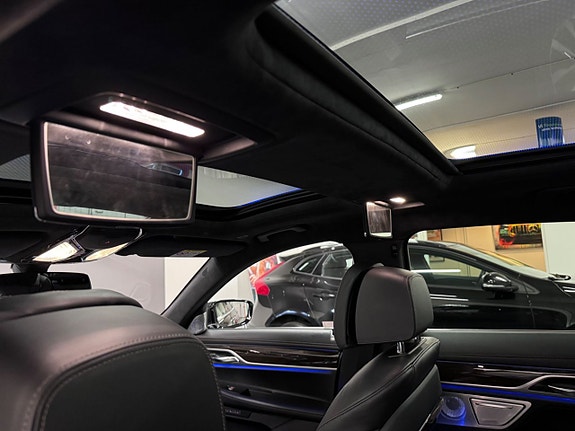 BMW 730 18 of 27