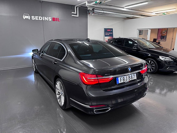 BMW 730 9 of 27