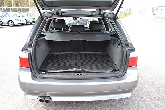 BMW 525 7 of 12