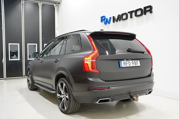 Volvo XC90 3 of 30