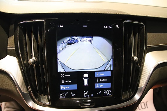 Volvo V60 17 of 21