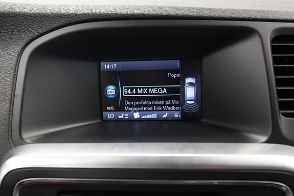 Volvo S60 13 of 25