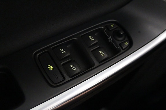 Volvo S60 22 of 25