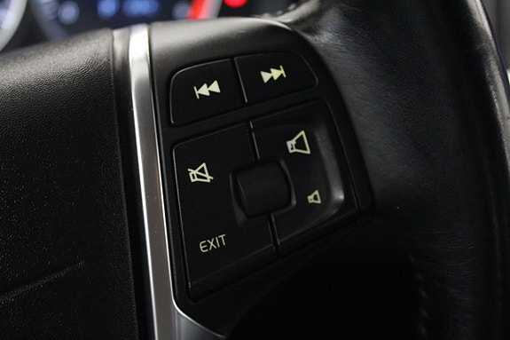 Volvo S60 19 of 25