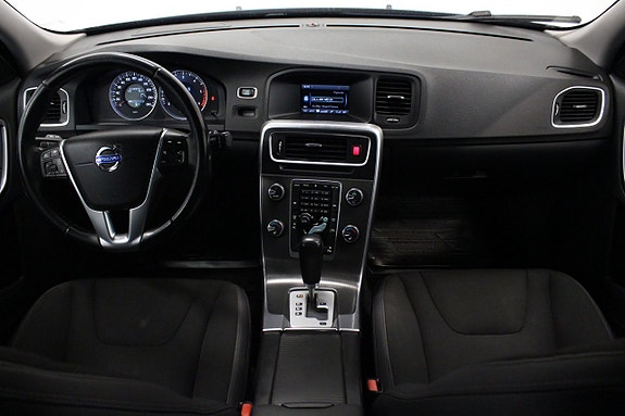 Volvo S60 12 of 25