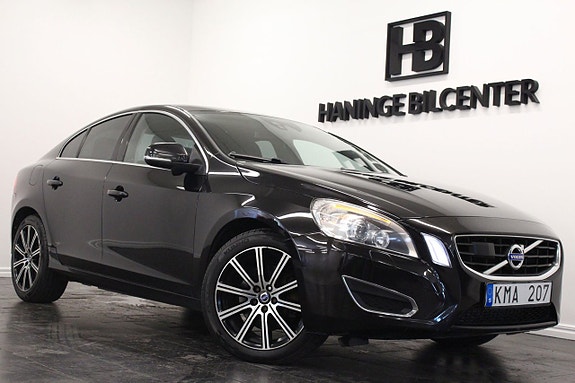 Volvo S60 4 of 25