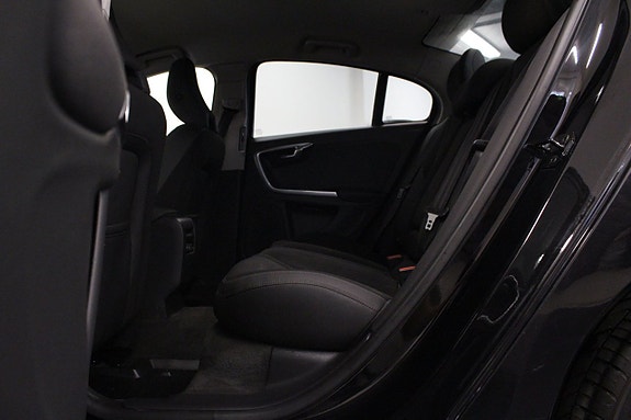 Volvo S60 23 of 25