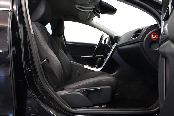 Volvo S60 10 of 25