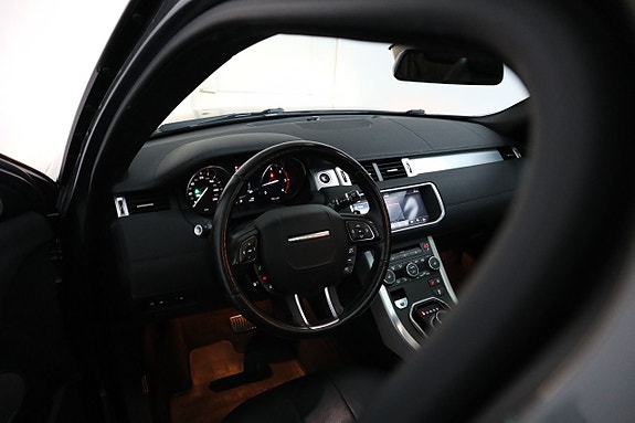 Land Rover Range Rover Evoque 10 of 26