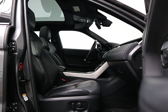 Land Rover Range Rover Evoque 20 of 26