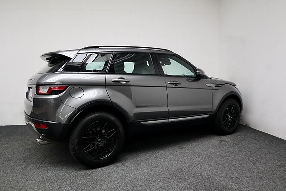 Land Rover Range Rover Evoque 7 of 26
