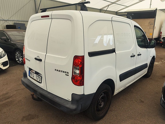 Peugeot Partner 3 of 5