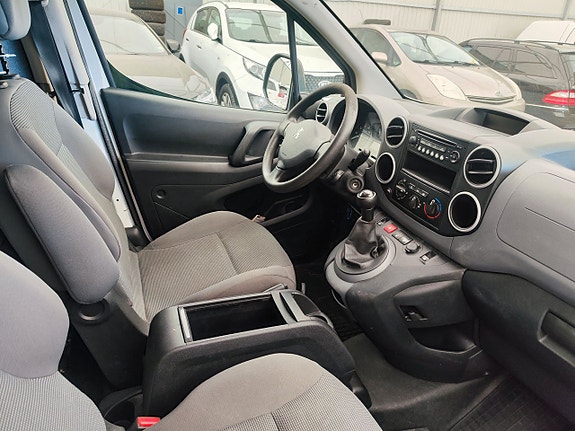 Peugeot Partner 8 of 8