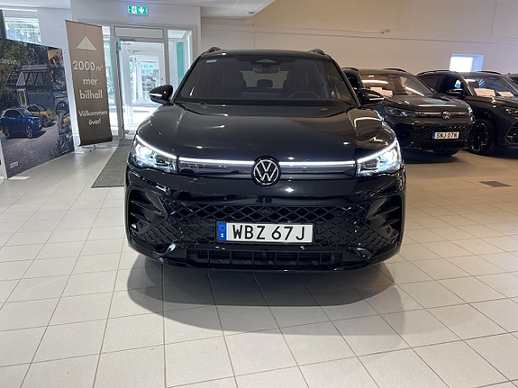 Volkswagen Tiguan 5 of 5