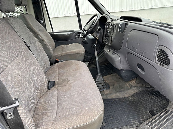 Ford Transit 8 of 10