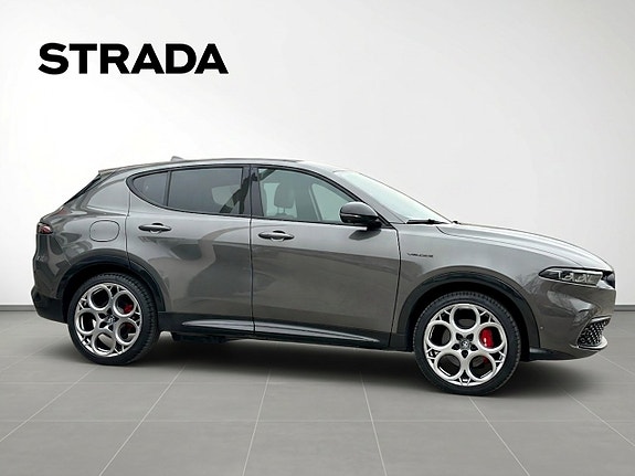 Alfa Romeo Tonale 4 of 19