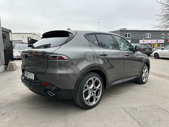 Alfa Romeo Tonale 6 of 19