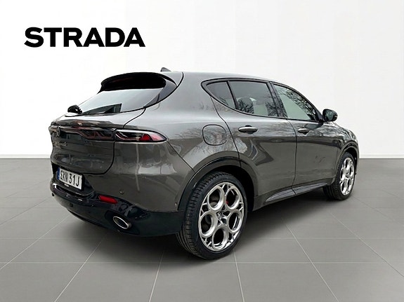 Alfa Romeo Tonale 6 of 19