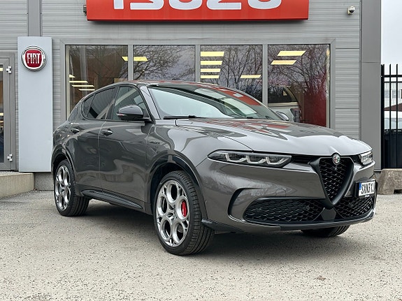 Alfa Romeo Tonale 2 of 19