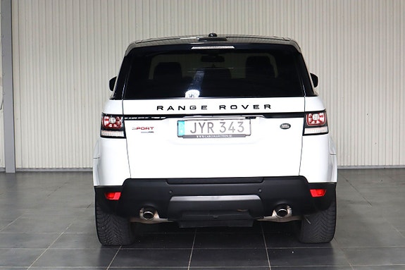 Land Rover Range Rover Sport 23 of 24