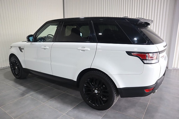 Land Rover Range Rover Sport 8 of 24