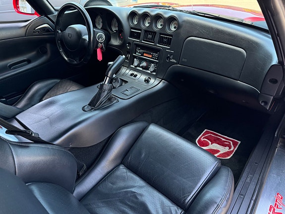 Dodge Viper 10 of 15