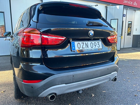 BMW X1 6 of 17