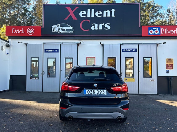 BMW X1 8 of 17