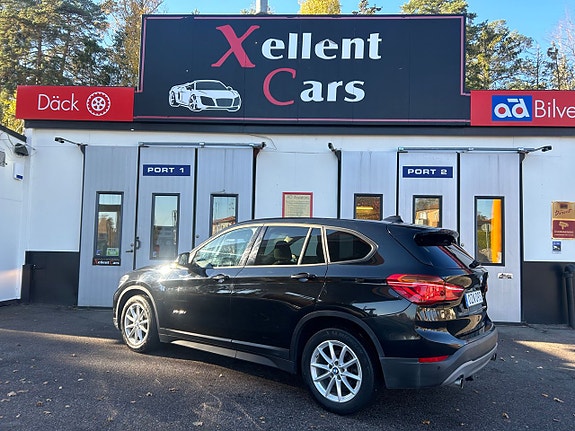 BMW X1 2 of 5