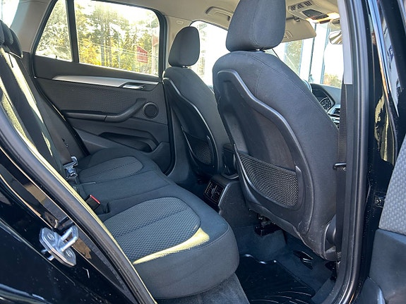 BMW X1 14 of 17