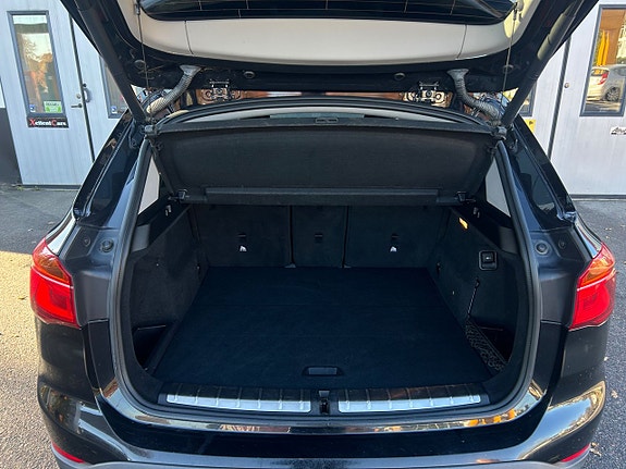 BMW X1 16 of 17