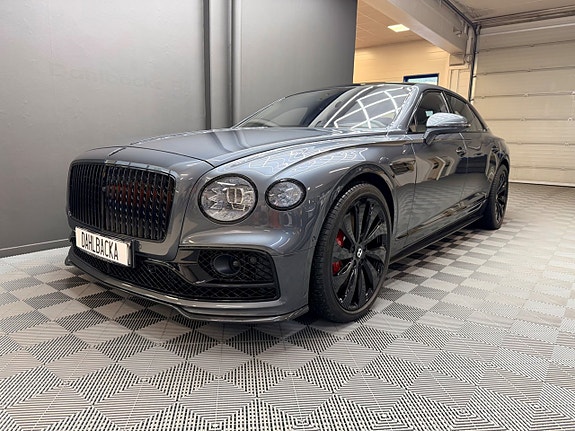 Bentley Flying Spur 2 of 5